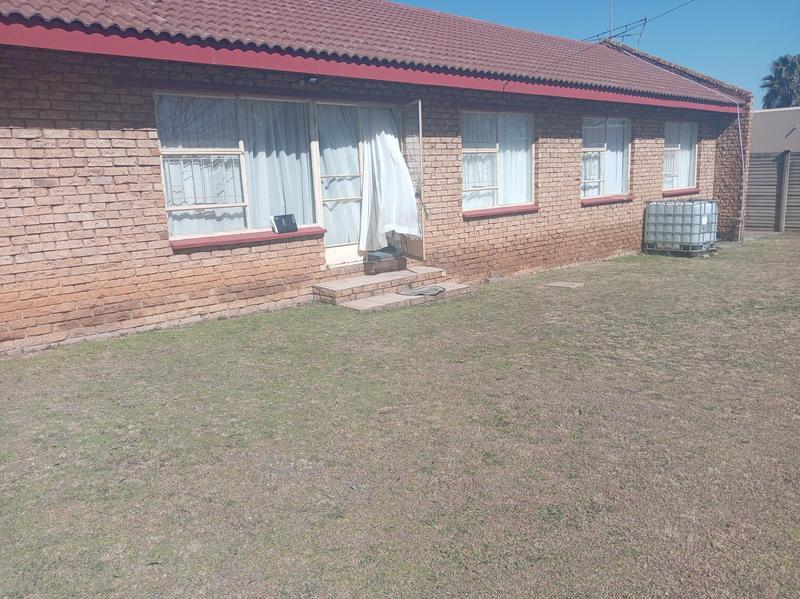 3 Bedroom Property for Sale in Vanderbijlpark SE 4 Gauteng