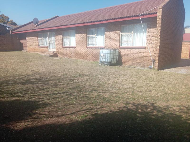 3 Bedroom Property for Sale in Vanderbijlpark SE 4 Gauteng