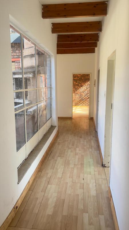 To Let 4 Bedroom Property for Rent in Florauna Gauteng