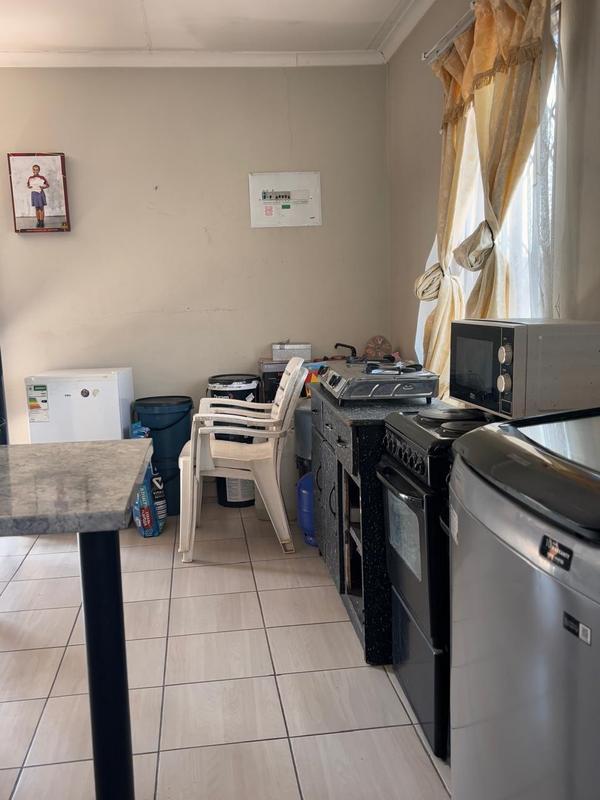 2 Bedroom Property for Sale in Germiston South Gauteng