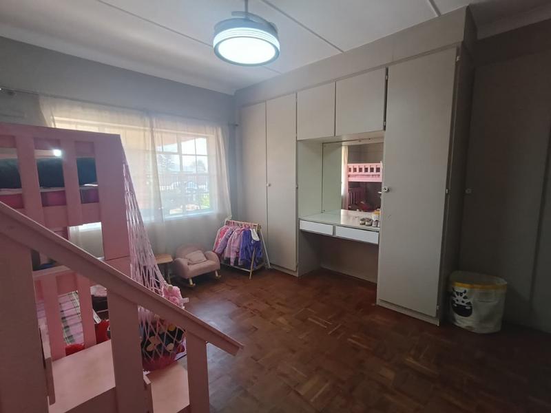 To Let 3 Bedroom Property for Rent in Casseldale Gauteng