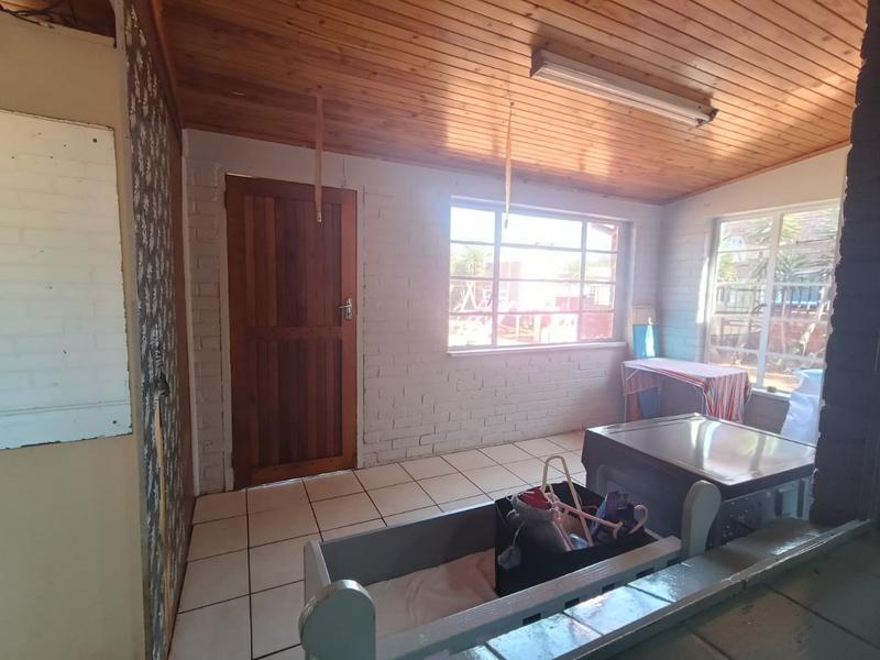 To Let 3 Bedroom Property for Rent in Casseldale Gauteng