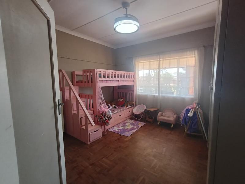 To Let 3 Bedroom Property for Rent in Casseldale Gauteng