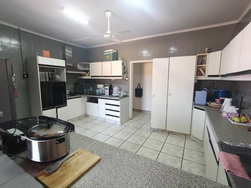 To Let 3 Bedroom Property for Rent in Casseldale Gauteng