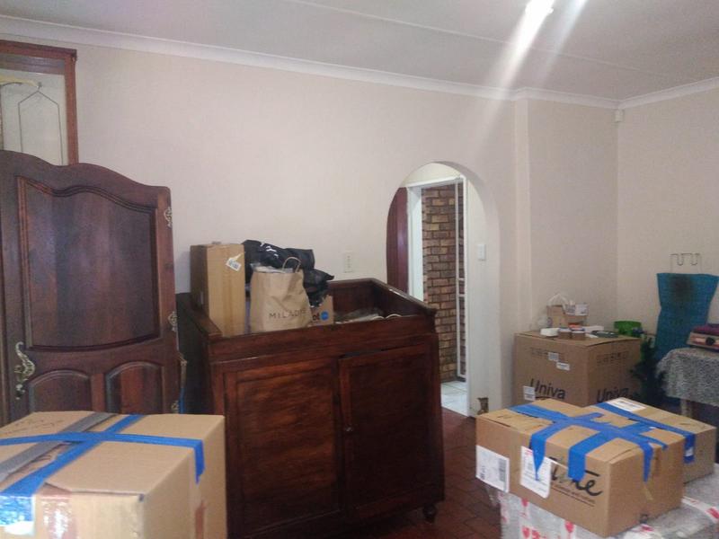 5 Bedroom Property for Sale in Rooihuiskraal North Gauteng