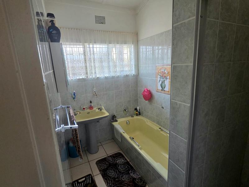 4 Bedroom Property for Sale in Valhalla Gauteng