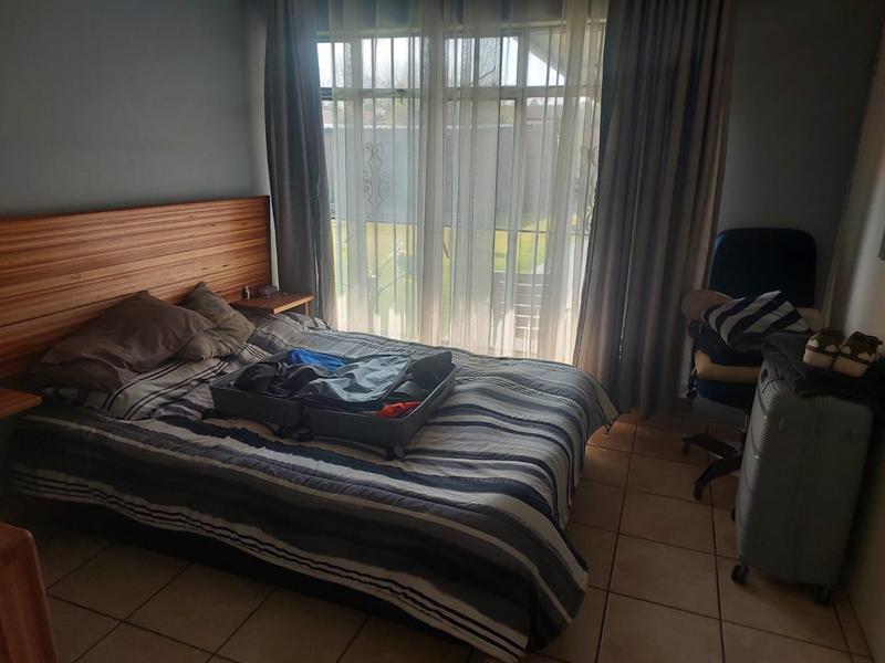 To Let 3 Bedroom Property for Rent in Flora Gardens Gauteng