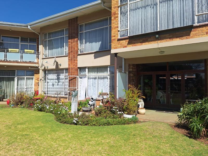 2 Bedroom Property for Sale in Strubenvale Gauteng
