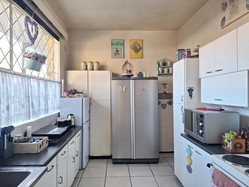 2 Bedroom Property for Sale in Strubenvale Gauteng