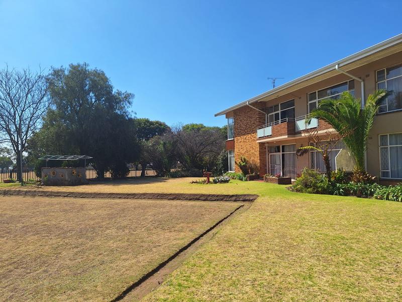 2 Bedroom Property for Sale in Strubenvale Gauteng