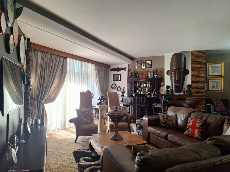 2 Bedroom Property for Sale in Strubenvale Gauteng