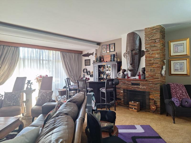 2 Bedroom Property for Sale in Strubenvale Gauteng