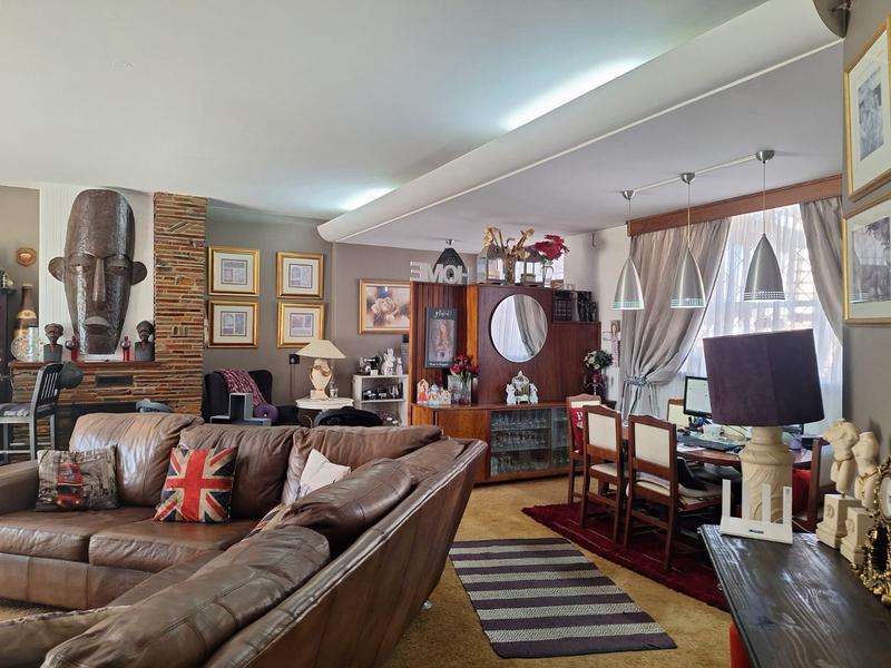 2 Bedroom Property for Sale in Strubenvale Gauteng