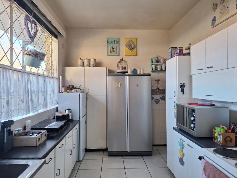 2 Bedroom Property for Sale in Strubenvale Gauteng