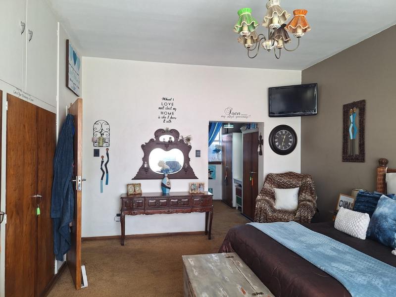 2 Bedroom Property for Sale in Strubenvale Gauteng