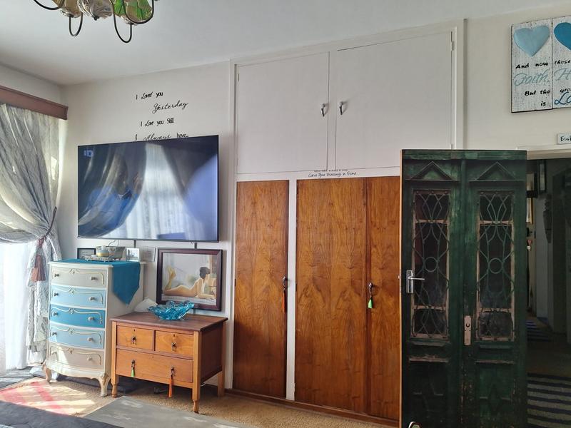 2 Bedroom Property for Sale in Strubenvale Gauteng