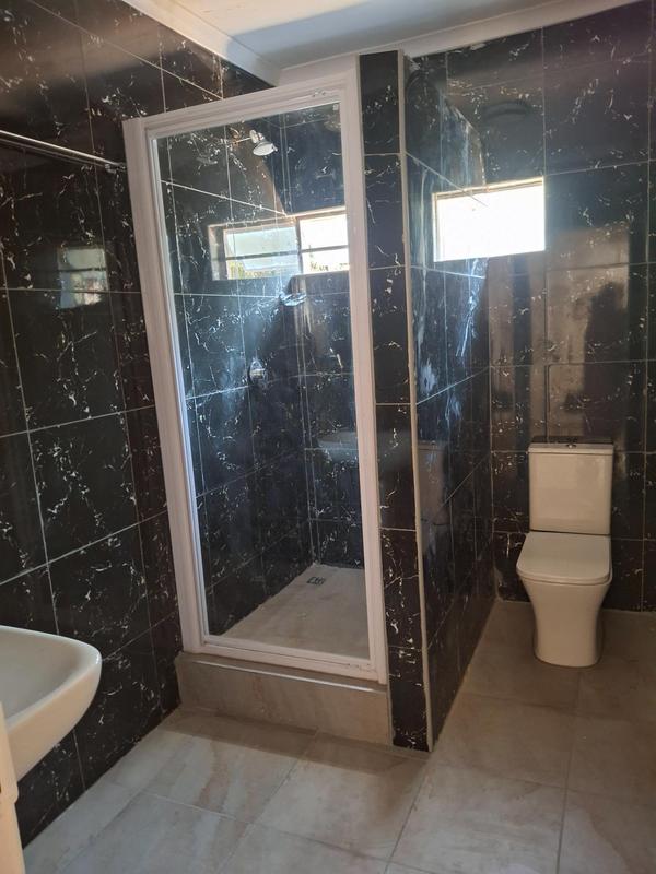 To Let 3 Bedroom Property for Rent in Greenside Gauteng