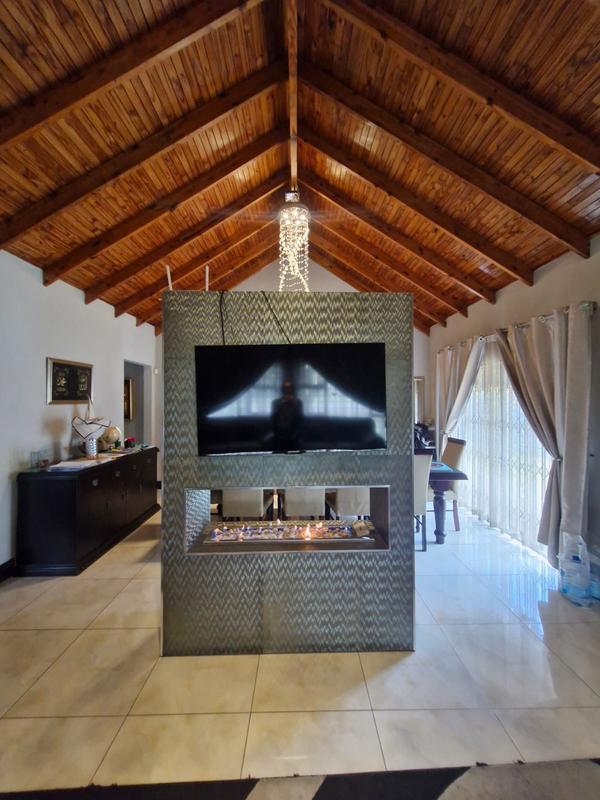 4 Bedroom Property for Sale in Erasmia Gauteng