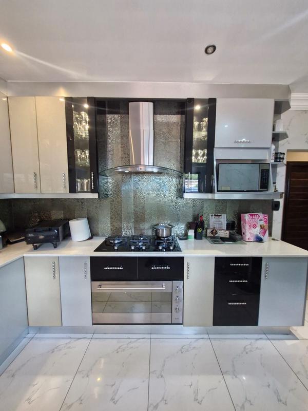 4 Bedroom Property for Sale in Erasmia Gauteng