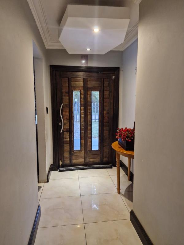 4 Bedroom Property for Sale in Erasmia Gauteng