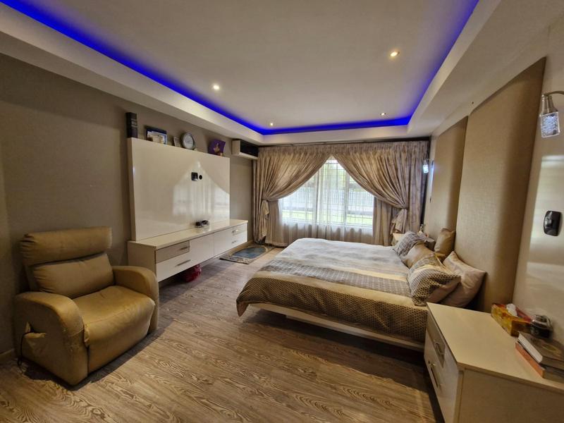 4 Bedroom Property for Sale in Erasmia Gauteng