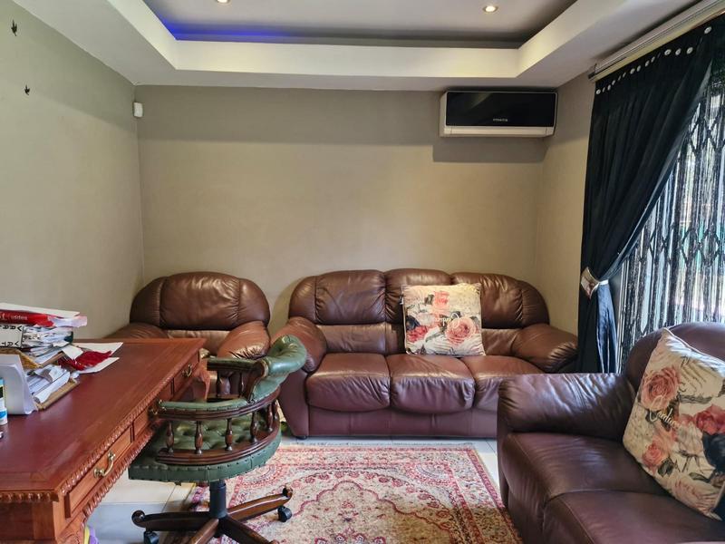 4 Bedroom Property for Sale in Erasmia Gauteng