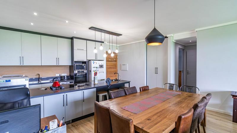 2 Bedroom Property for Sale in Midfield Estate Gauteng