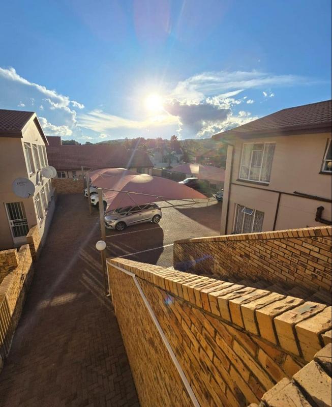 2 Bedroom Property for Sale in New Redruth Gauteng