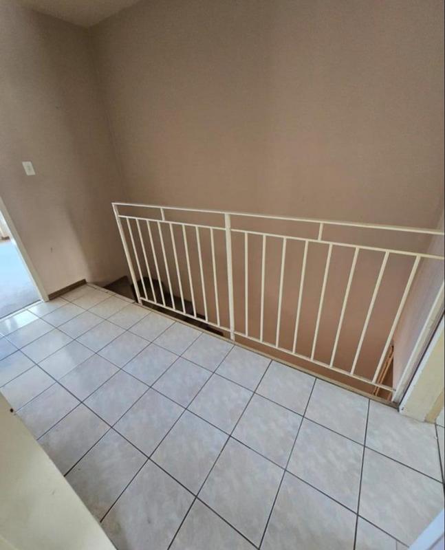 2 Bedroom Property for Sale in Bedfordview Gauteng