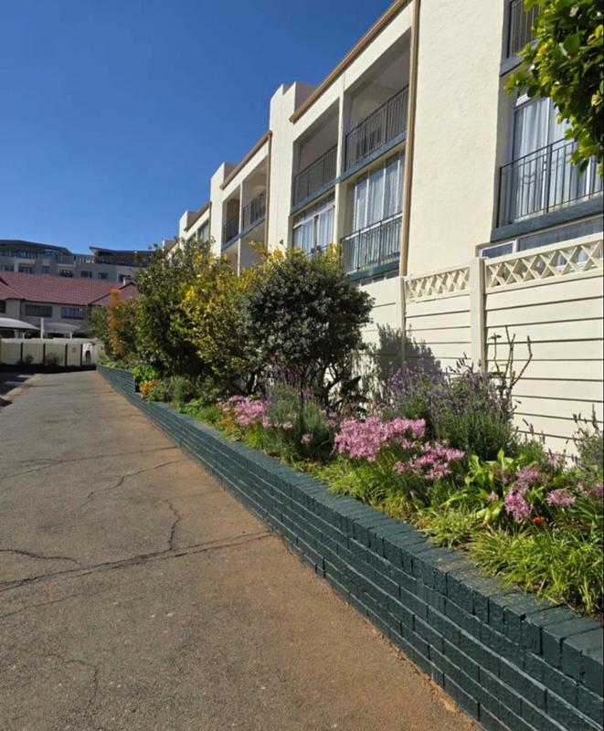 2 Bedroom Property for Sale in Bedfordview Gauteng