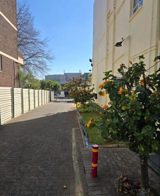 2 Bedroom Property for Sale in Bedfordview Gauteng