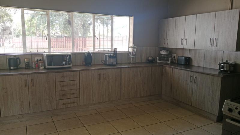 To Let 3 Bedroom Property for Rent in Vanderbijlpark SW 5 Gauteng