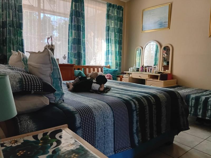 2 Bedroom Property for Sale in Vanderbijlpark CW 3 Gauteng