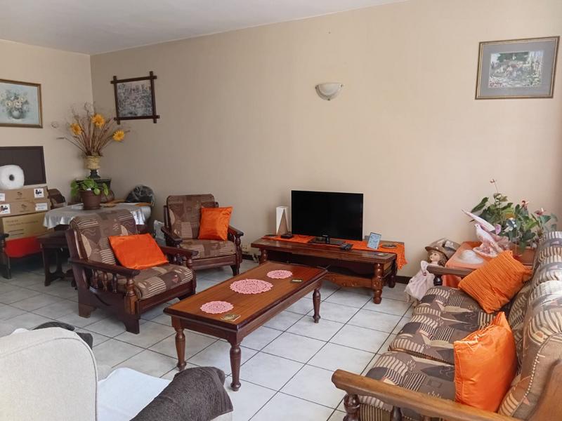 2 Bedroom Property for Sale in Vanderbijlpark CW 3 Gauteng