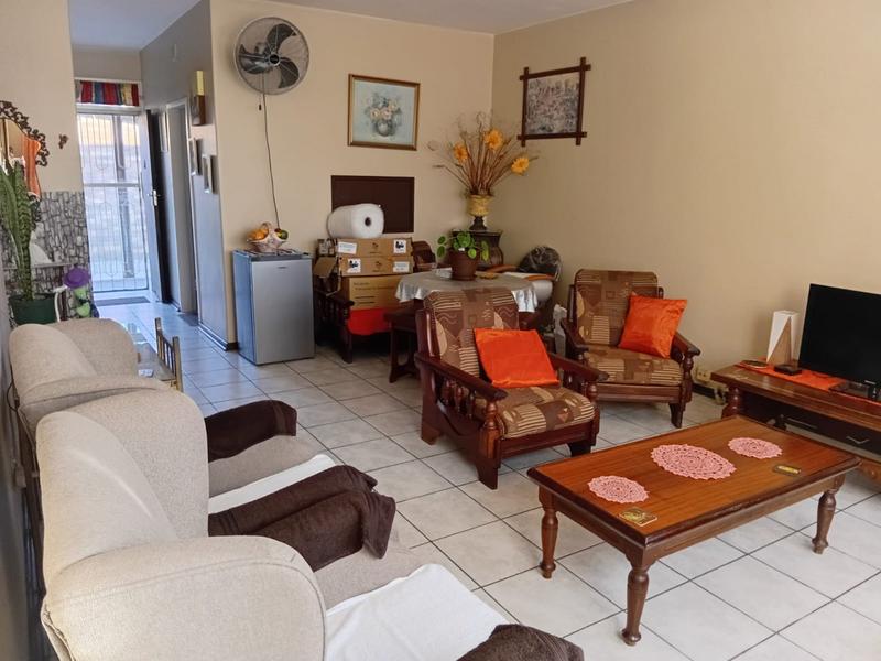 2 Bedroom Property for Sale in Vanderbijlpark CW 3 Gauteng