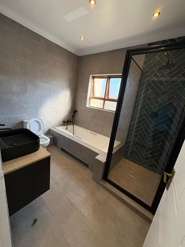 To Let 2 Bedroom Property for Rent in Bryanston Gauteng