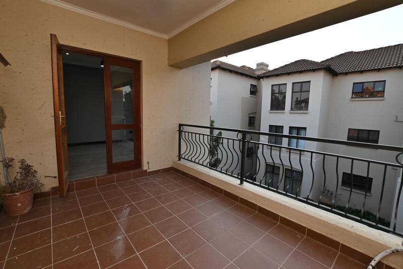 To Let 2 Bedroom Property for Rent in Bryanston Gauteng