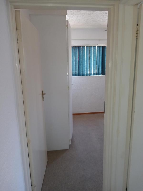 2 Bedroom Property for Sale in Waterkloof Ridge Gauteng