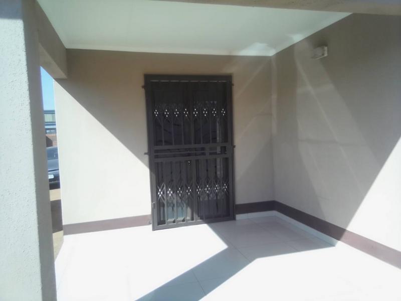 4 Bedroom Property for Sale in Albertsdal Gauteng