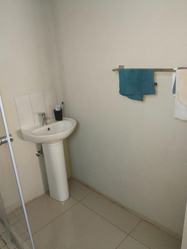 4 Bedroom Property for Sale in Albertsdal Gauteng