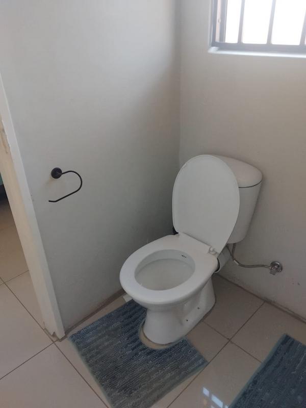 4 Bedroom Property for Sale in Albertsdal Gauteng