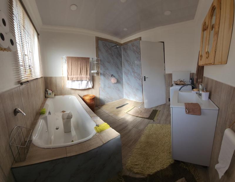 3 Bedroom Property for Sale in Chantelle Gauteng