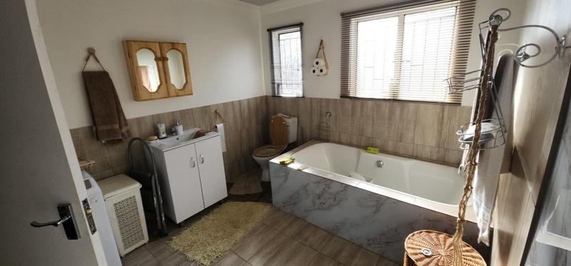 3 Bedroom Property for Sale in Chantelle Gauteng