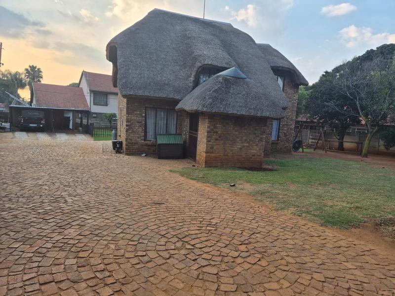 3 Bedroom Property for Sale in Chantelle Gauteng