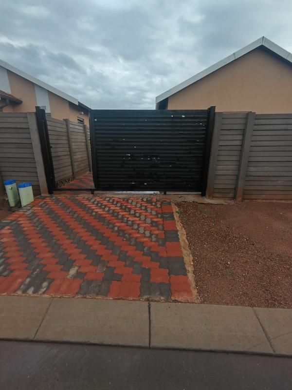 2 Bedroom Property for Sale in Sky City Gauteng