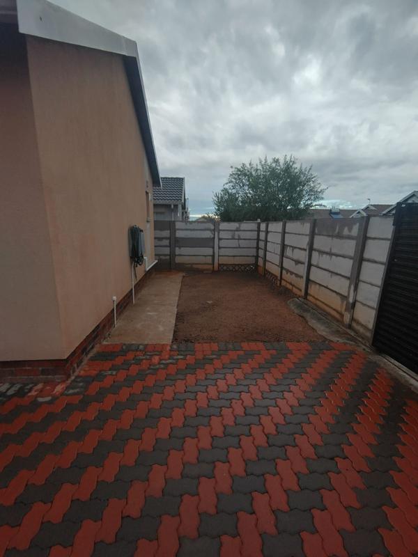 2 Bedroom Property for Sale in Sky City Gauteng
