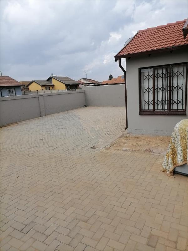 3 Bedroom Property for Sale in Orange Farm Gauteng