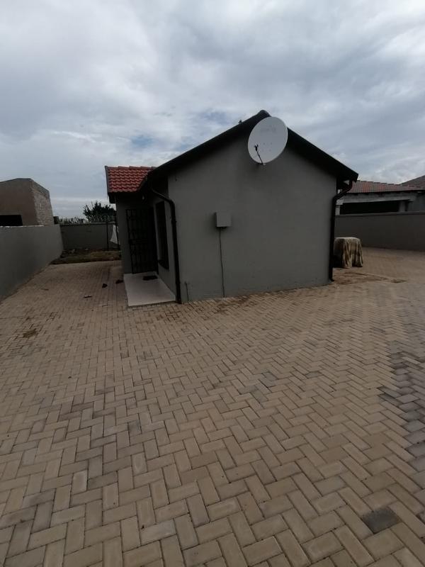 3 Bedroom Property for Sale in Orange Farm Gauteng