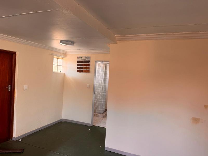 1 Bedroom Property for Sale in Primrose Hill Gauteng
