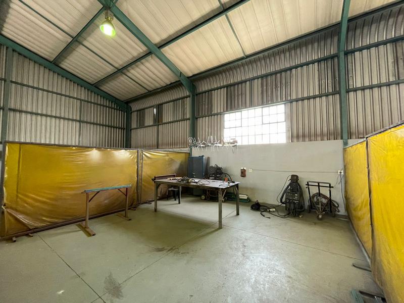 To Let Commercial Property for Rent in Hennopspark Gauteng